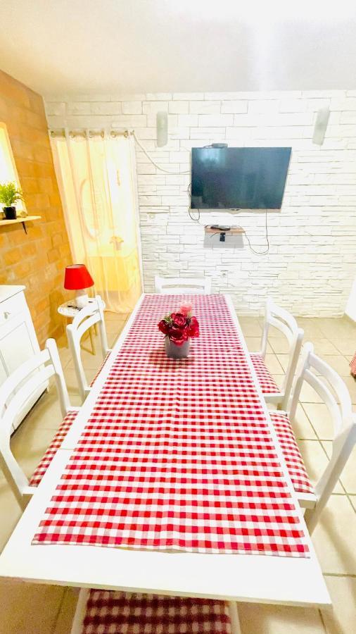 Colorful And Happy Apartment Sukosan - With Parking Exteriér fotografie